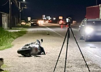 Motociclist rănit în urma unui accident pe DN72, în localitatea Dumbrava