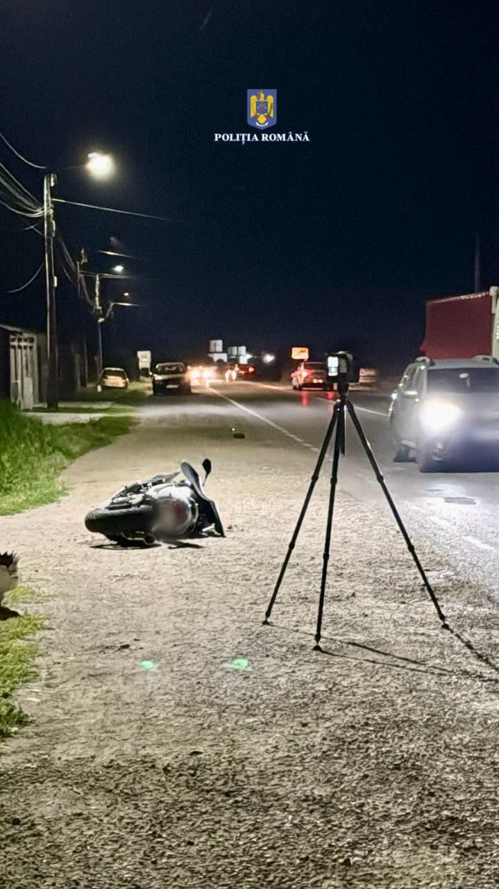 Motociclist rănit în urma unui accident pe DN72, în localitatea Dumbrava