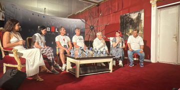 Babel FAST: Reflector pe spectacolele „Micul Prinț” și „Gloria”