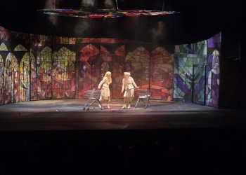 Ziua a treia a Festivalului Babel: o celebrare a spațiului prin teatru, film și spectacol urban
