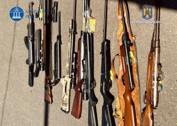 (Video) Operațiunea JUPITER ajunge în Dâmbovița: Arme și muniții ilegale găsite la Răcari!