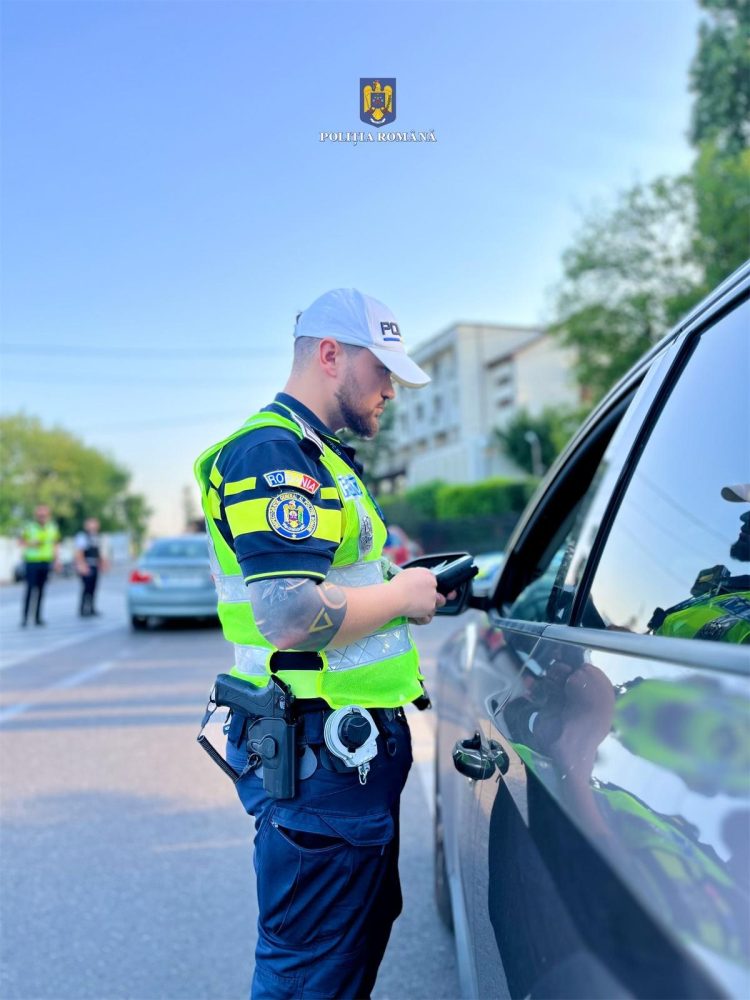 (Foto) Razie de amploare în Dâmbovița: peste 300 de sancțiuni, șoferi băuți, vehicule neînmatriculate și transport ilegal de deșeuri