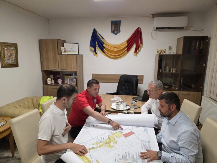 (Foto) Corneliu Ștefan, președintele Consiliului Județean Dâmbovița, verifică stadiul investițiilor din județ: tur de forță în opt localități și pe șantierul DN7 Bâldana–Titu