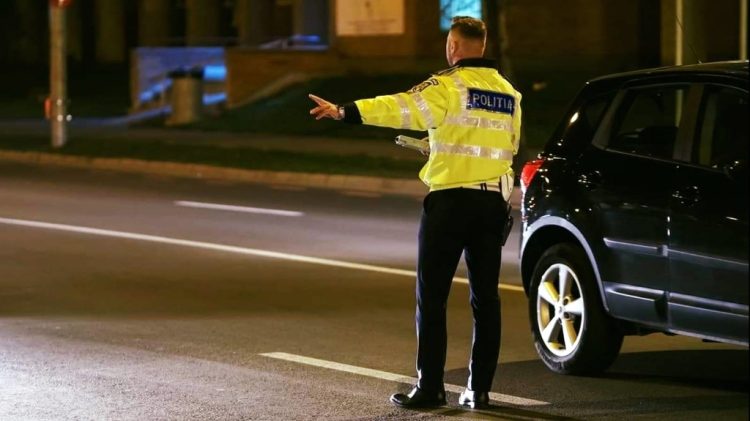 Tânăr din Târgoviște, depistat de polițiști în timp ce conducea un motociclu neînmatriculat