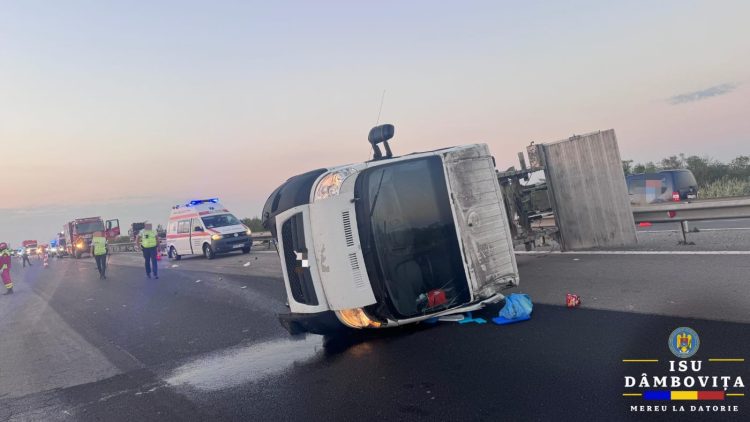 Accident mortal pe A1, la Petrești: autoutilitară răsturnată, un bărbat decedat