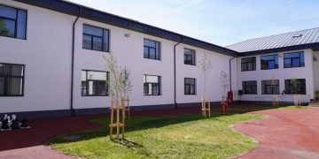Fieni scrie istorie în educație: Școala Gimnazială ‘Diaconu Coresi’, modernizată cu 7 milioane €, inaugurată oficial