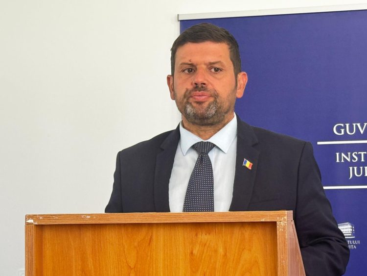 Siguranța elevilor și drepturile pensionarilor, pe masa Prefectului: Marian Tănase cere controale stricte în școli și termene clare pentru recalcularea pensiilor în Dâmbovița