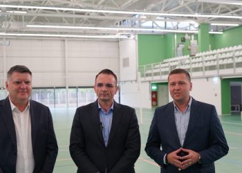 Președintele Consiliului Județean Dâmbovița, Corneliu Ștefan, prezent la deschiderea complexului sportiv “Valahia”