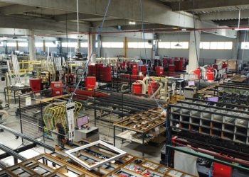 Barrier anunţă o cifră de afaceri de 39 de milioane de euro în 2024 şi astfel îşi consolidează poziția în primii 5 producători de tâmplărie termoizolantă din România