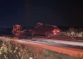 CĂRUȚAȘ BĂUT (0,33 mg/l) a PROVOCAT un ACCIDENT GRAV cu 3 RĂNIȚI la Moara Nouă! Impact violent între mașină și atelajul hipo!