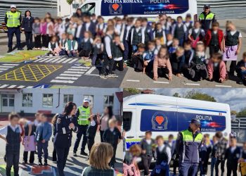 Polițiștii din Dâmbovița, lecții de siguranță rutieră și protecție pentru elevii Școlii Gimnaziale “Mihai Viteazul” Pucioasa