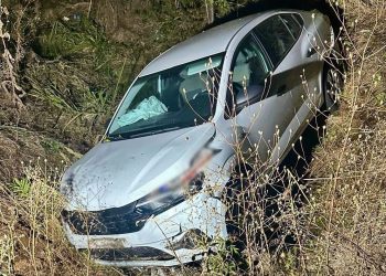 Accident grav pe DJ 721, lângă Văcărești! Șofer de 75 de ani a pierdut controlul volanului — o femeie rănită, transportată de urgență la spital!