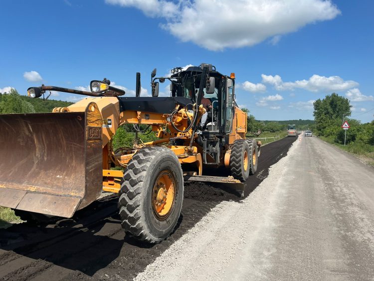 Programul lucrărilor la infrastructura rutieră din județul Dâmbovița, în perioada 29.09 – 5.10.2025
