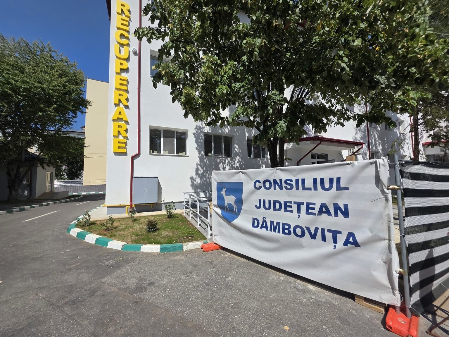 Președintele CJD Dâmbovița, Corneliu Ștefan: Investiție de peste 10 milioane de lei pentru modernizarea Secției de Recuperare a Spitalului Județean Târgoviște.