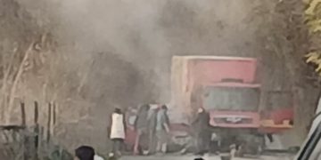 Accident rutier între localitățile Vulcana-Pandele și Vulcana-Băi – o femeie a fost descarcerată și transportată la spital