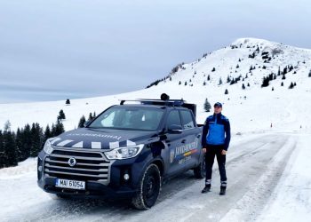 Avertisment pentru turiști: recomandările jandarmilor montani dâmbovițeni pentru deplasările în Bucegi
