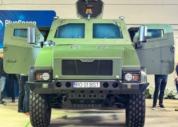 Prezentare oficială la Moreni: Prototipul VLAH, prima mașină blindată 4×4 construită integral în România