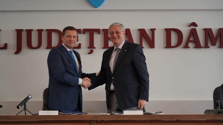 Consiliul Județean Dâmbovița încheie anul în forță: 78 de milioane de lei pentru spitale și ambulanțe. Investiții majore în sănătatea dâmbovițenilor