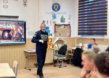 „Front comun pentru viitor”: Polițiștii, școala și părinții din Dâmbovița se unesc pentru siguranța copiilor