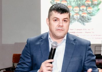 Titu sărbătorește Mica Unire: Tricolor, Hora și Spirit Comunitar