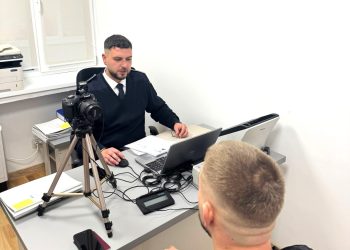 PESTE 1.600 DE CERERI DE PRELUNGIRE A DREPTULUI DE ȘEDERE AU FOST ÎNREGISTRATE ȘI PESTE 70 DE ACȚIUNI AU FOST DESFĂȘURATE DE POLIȚIȘTII DE IMIGRĂRI ÎN ULTIMELE 72 DE ORE