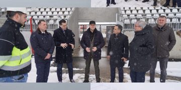 Dâmbovița Arena, aproape de final: vizită pe șantier alături de Răzvan Burleanu și primarul Cristian Daniel Stan. Corneliu Ștefan: „Viitorul sportului dâmbovițean începe aici”