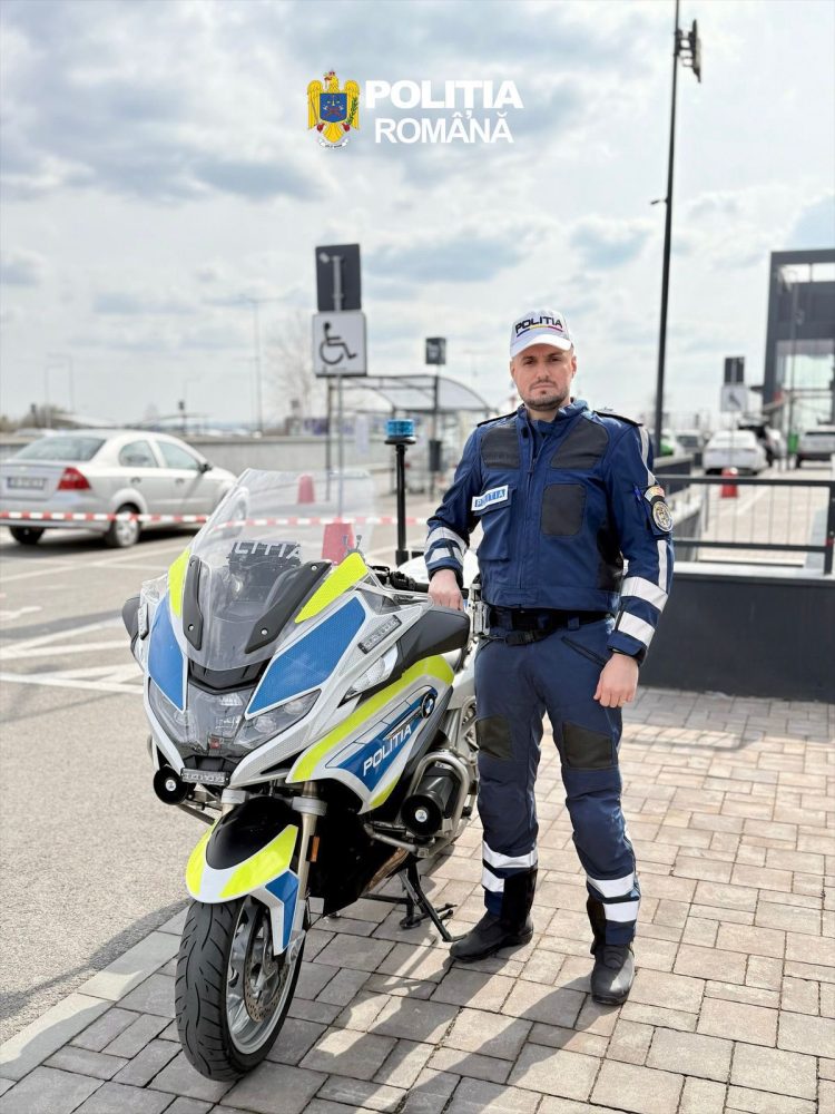 Spectacol și demonstrații în forță la Târgoviște! Polițiștii dâmbovițeni au ieșit în mijlocul comunității de Ziua Poliției Române