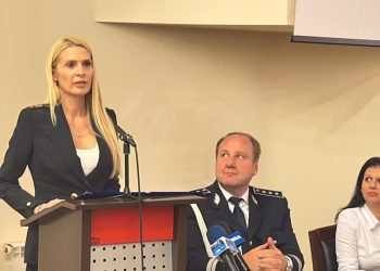 Vicepreședinta Consiliului Județean Dâmbovița, Luciana Cristea, mesaj puternic de Ziua Poliției Române: sacrificiu, prevenție și siguranță pentru dâmbovițeni.