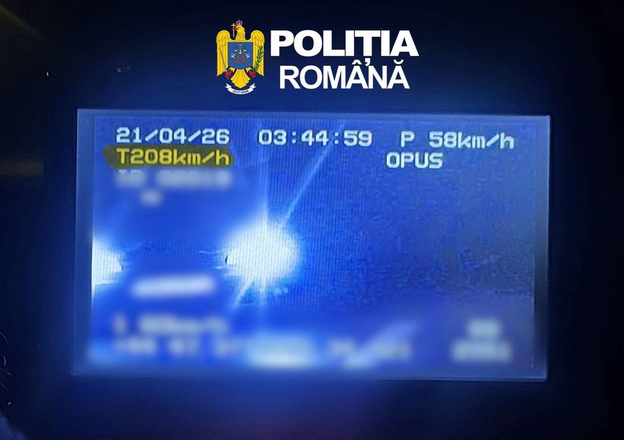 Cursă nebună pe DN 71: Un tânăr de 20 de ani a „zburat” cu 208 km/h, pe întuneric și cu farurile stinse, pentru a scăpa de Poliție