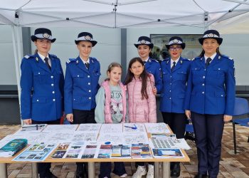 De Ziua Armei – jandarmii dâmbovițeni prezenți în mijlocul comunității
