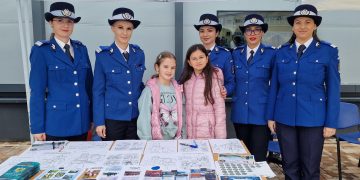 De Ziua Armei – jandarmii dâmbovițeni prezenți în mijlocul comunității