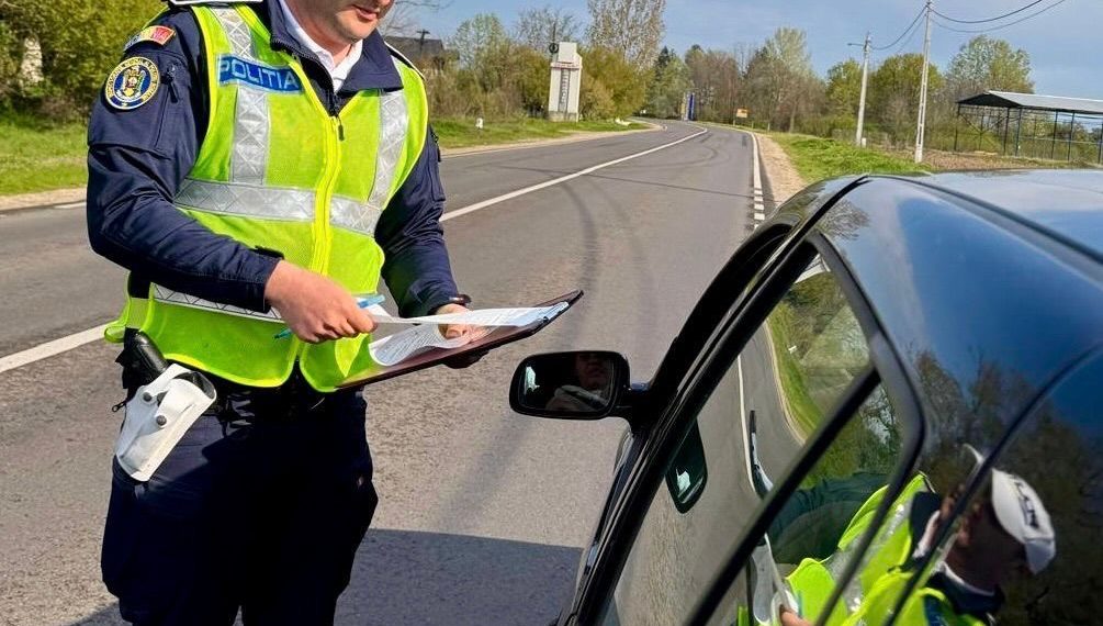 Furtună de amenzi pe DN 7: 60 de permise reținute și peste 140 de sancțiuni în doar 4 ore!