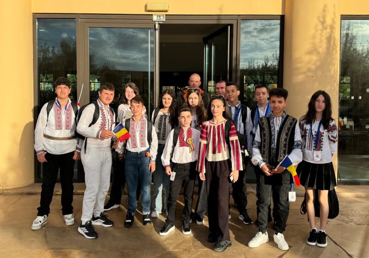 Vulcana-Băi la granița dintre tehnologie și incluziune. Succes dublu în Porto Santo prin Programele Erasmus+