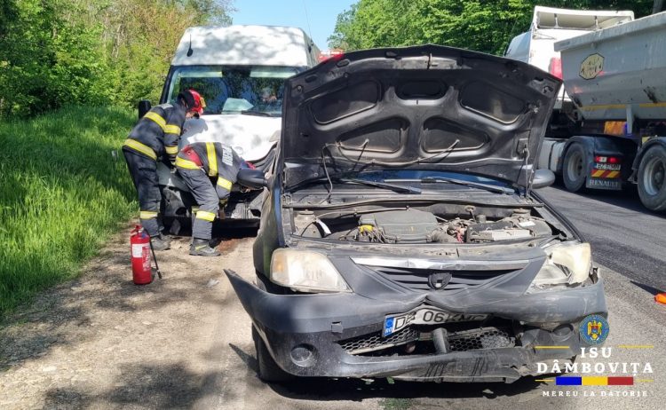Accident cu trei mașini în zona Priseaca din Târgoviște: Un bărbat de 56 de ani a ajuns la spital