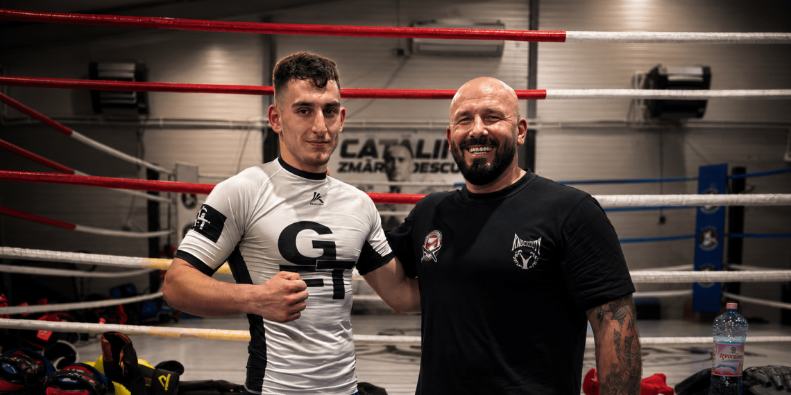 Fenomenul Antonio Bragă intră în echipa lui Cătălin Zmărăndescu! Campionul european la doar 15 ani își continuă ascensiunea sub un management de elită.