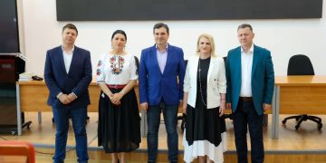 Memoria istoriei și viitorul educației se întâlnesc la Universitatea „Valahia”: Concursul „Epopeea Românească” a reunit elitele târgoviștene