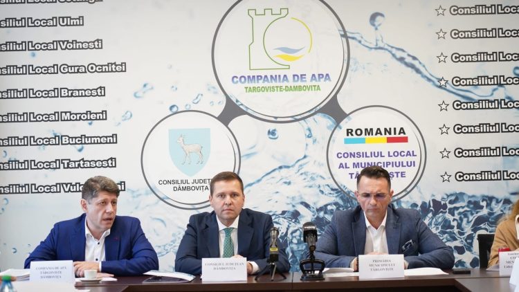 Pași uriași pentru modernizarea Dâmboviței: S-a semnat contractul de 27 de milioane de euro pentru stațiile de epurare din 12 localități!