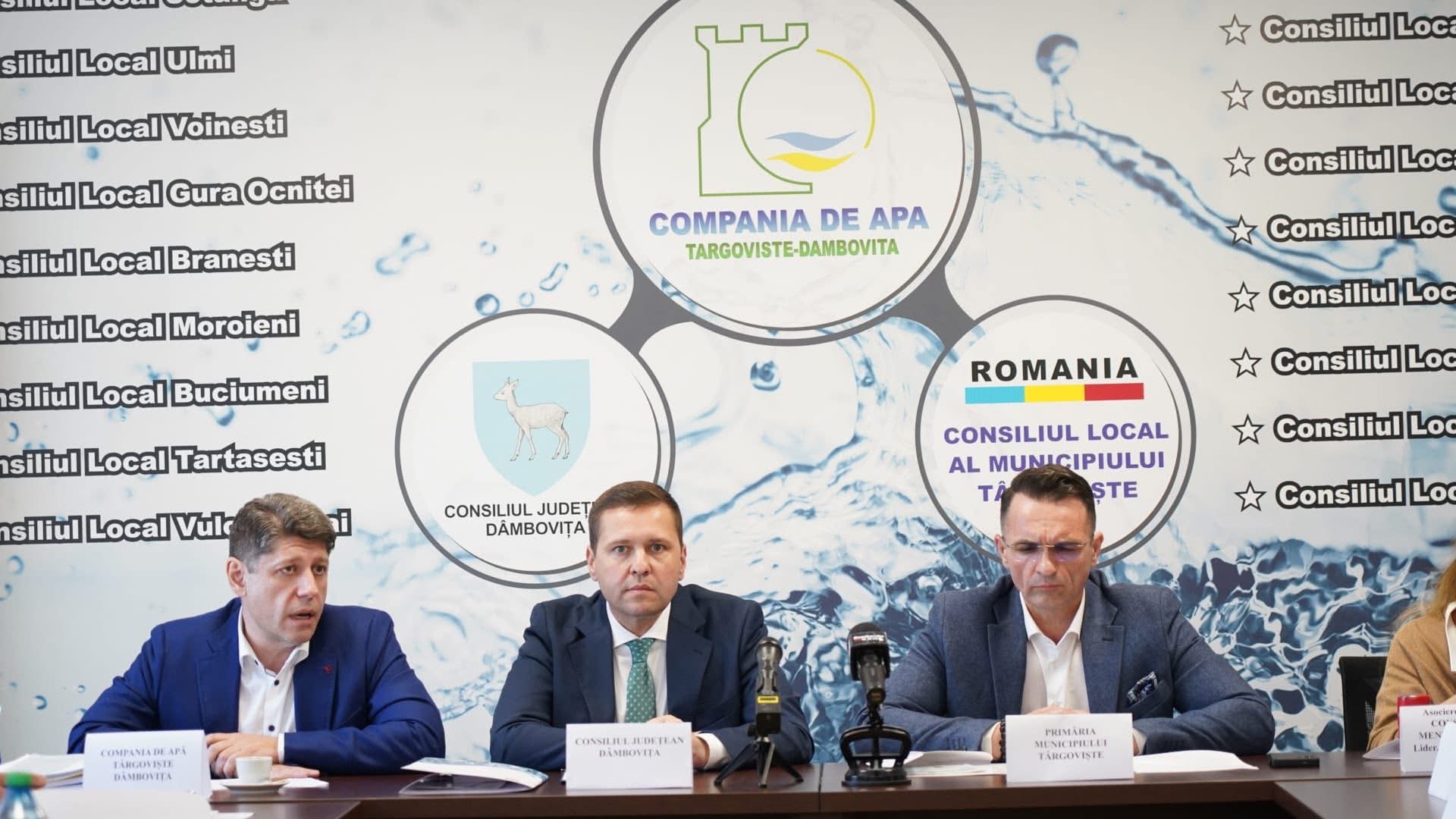 Pași uriași pentru modernizarea Dâmboviței: S-a semnat contractul de 27 de milioane de euro pentru stațiile de epurare din 12 localități!