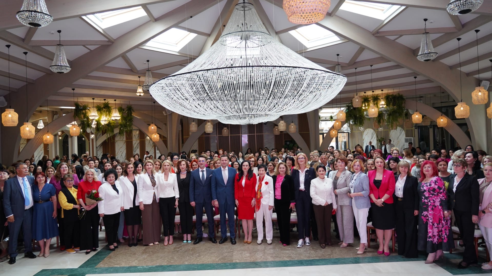 (Foto) Carmen Holban, reconfirmată în funcția de președintă a OFSD Dâmbovița