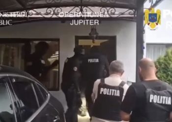 Descinderi JUPITER în Dâmbovița! Autoturism de lux și conturi bancare, puse sub sechestru într-un dosar de 782.600 lei