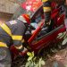 Accident la Hulubești: Un șofer de 79 de ani a ajuns cu mașina în albia unui pârâu