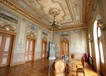 O nouă expoziție permanentă în cadrul  Muzeului de Artă din Târgoviște