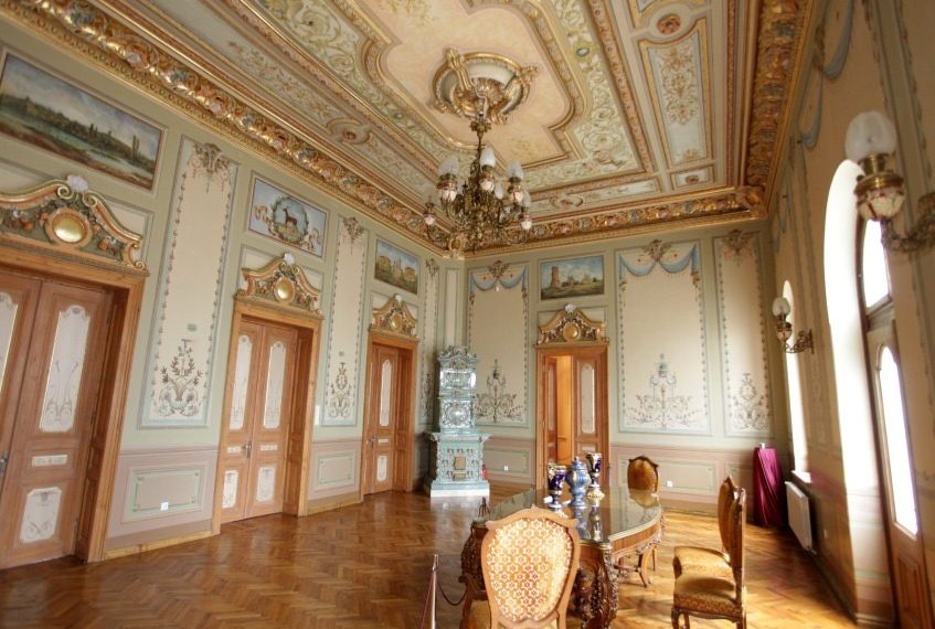 O nouă expoziție permanentă în cadrul  Muzeului de Artă din Târgoviște