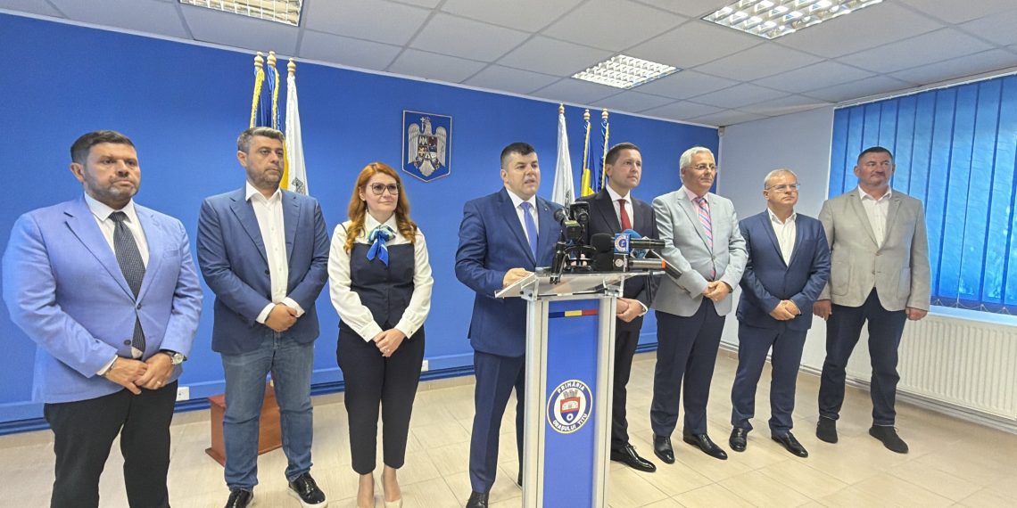 Investiție de 15 milioane de euro pentru transformarea mobilității urbane din Titu. A fost semnat contractul de finanțare