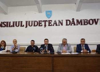 Investiții de aproximativ 500 de milioane de lei pentru dezvoltarea județului Dâmbovița. Cinci noi contracte de finanțare au fost semnate