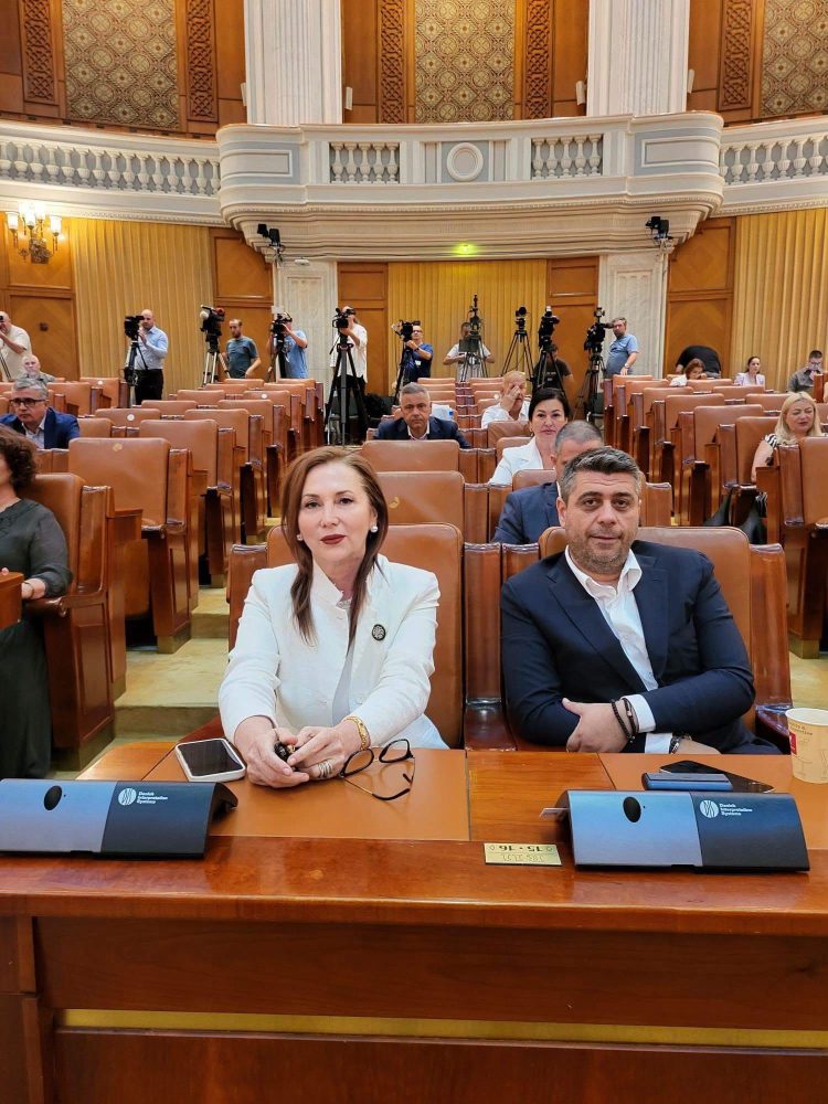 Deputat PSD Dâmbovița, Carmen Holban: Vot pentru spitale mai bine pregătite și profesori sprijiniți. „România trebuie să-și respecte oamenii care îi construiesc viitorul”