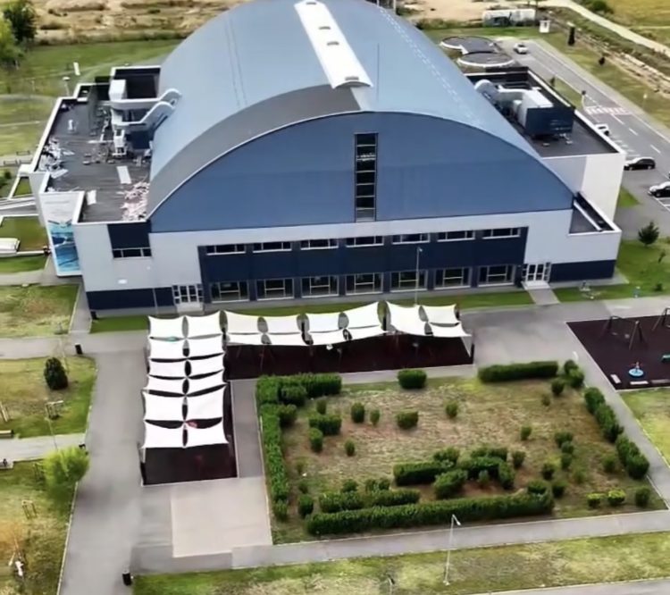 Bazinul Olimpic din Târgoviște se redeschide de mâine pentru public