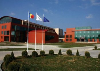 UNIVERSITATEA „VALAHIA” DIN TÂRGOVIȘTE SPRIJINĂ ACCESUL LA EDUCAȚIE PRIN BURSELE SPECIALE DE STUDIU „PRIMUL PAS ACADEMIC”.