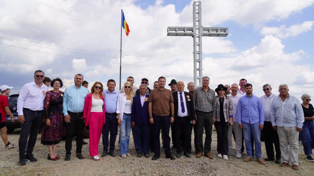 (Foto) Răvășitul Oilor de la Runcu, o sărbătoare a tradiției care aduce oamenii împreună