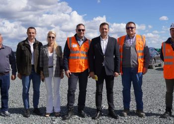 (Foto) Corneliu Ștefan: Peste 250 de hectare pentru energie verde în Dâmbovița. Unul dintre cele mai mari parcuri fotovoltaice din România prinde contur la Cornățelu